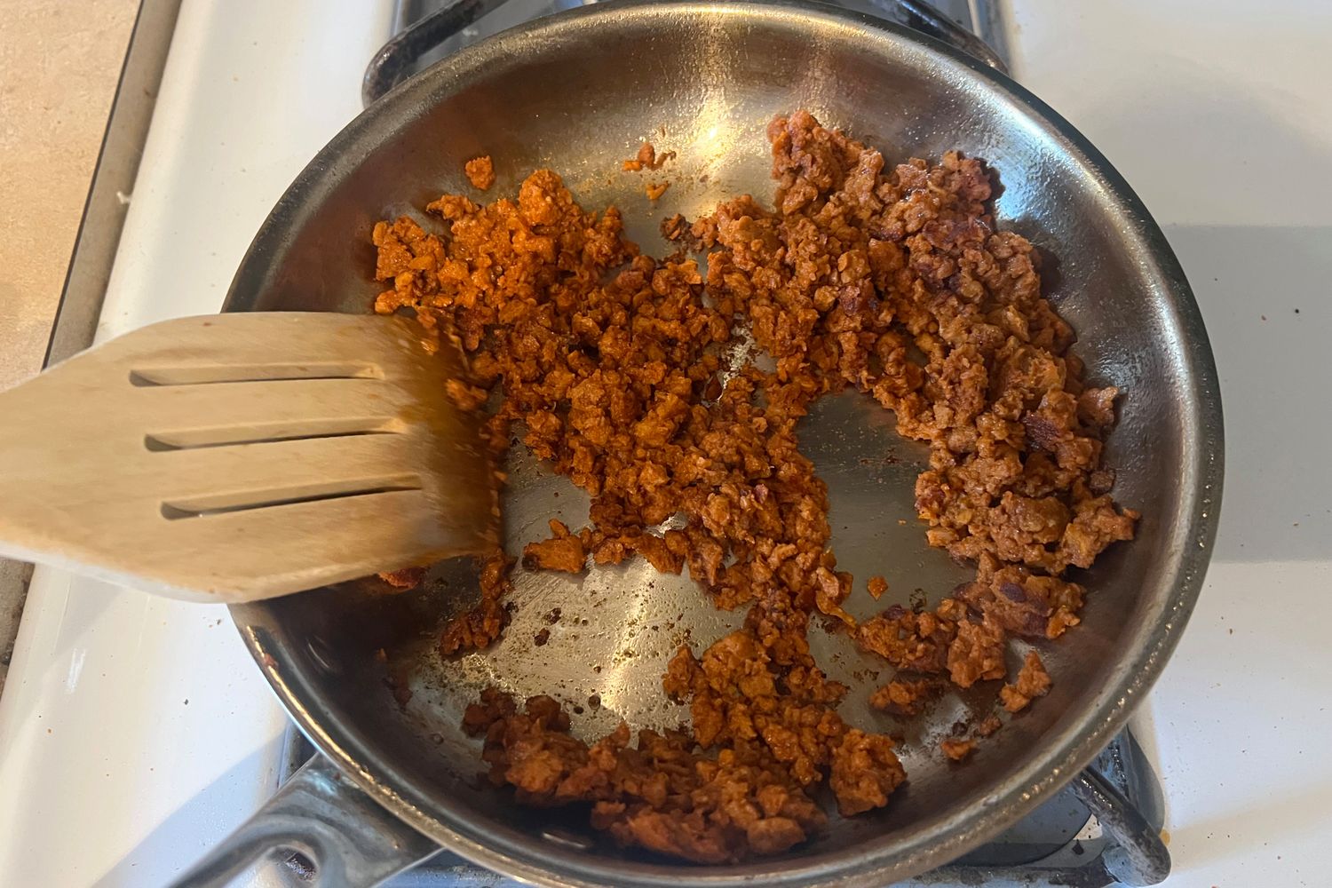 Meat cooks in the Viking Culinary 3-Ply Stainless Steel Cookware Set pan