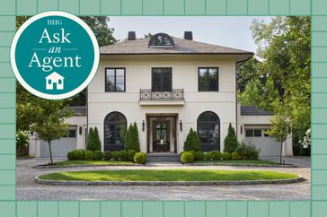 home exterior with green grid Ask an Agent BHG treatment