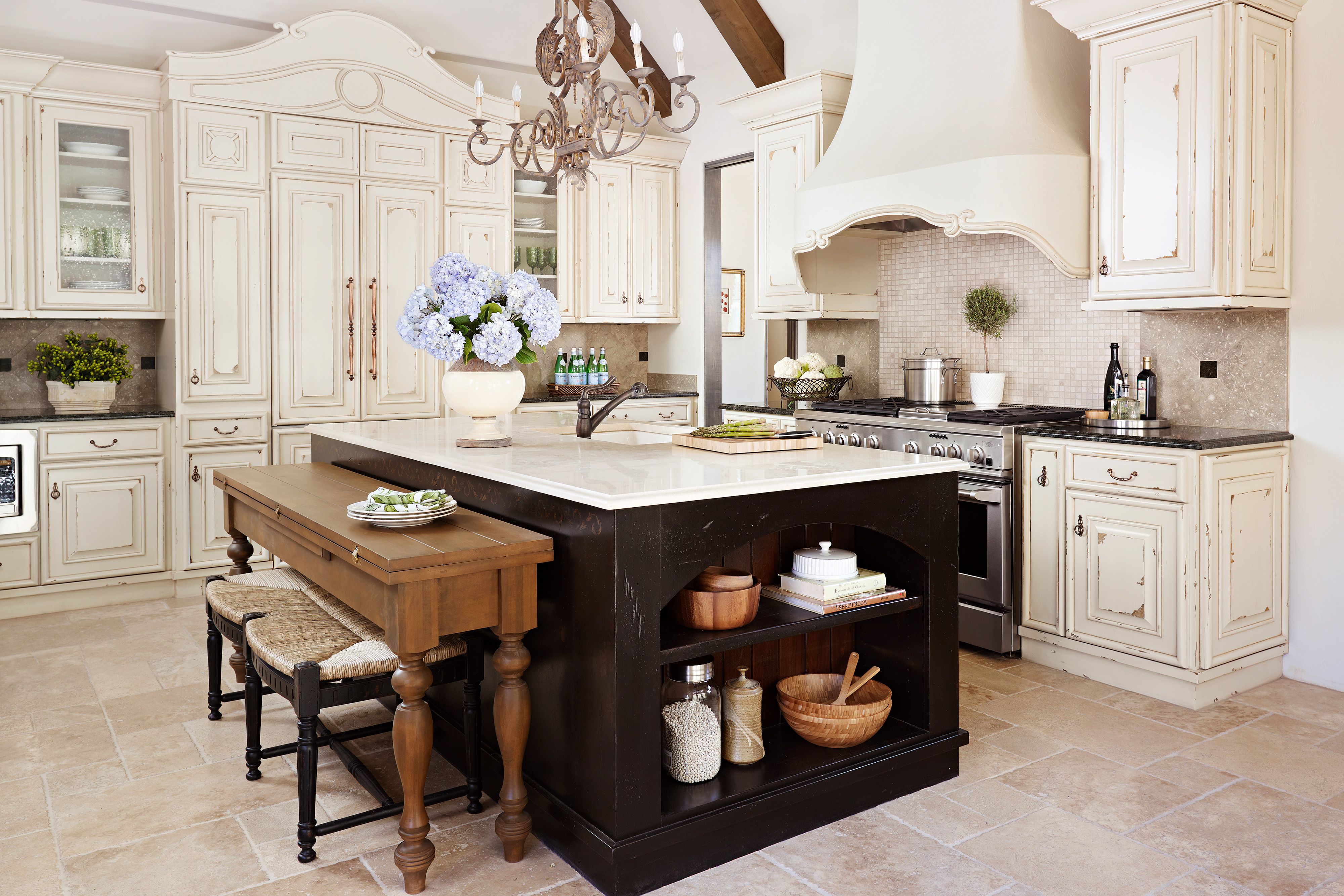 neutral kitchen