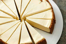 Classic New York-Style Cheesecake