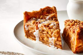 Tall Apple Pie with Cheddar Crust and Crumble