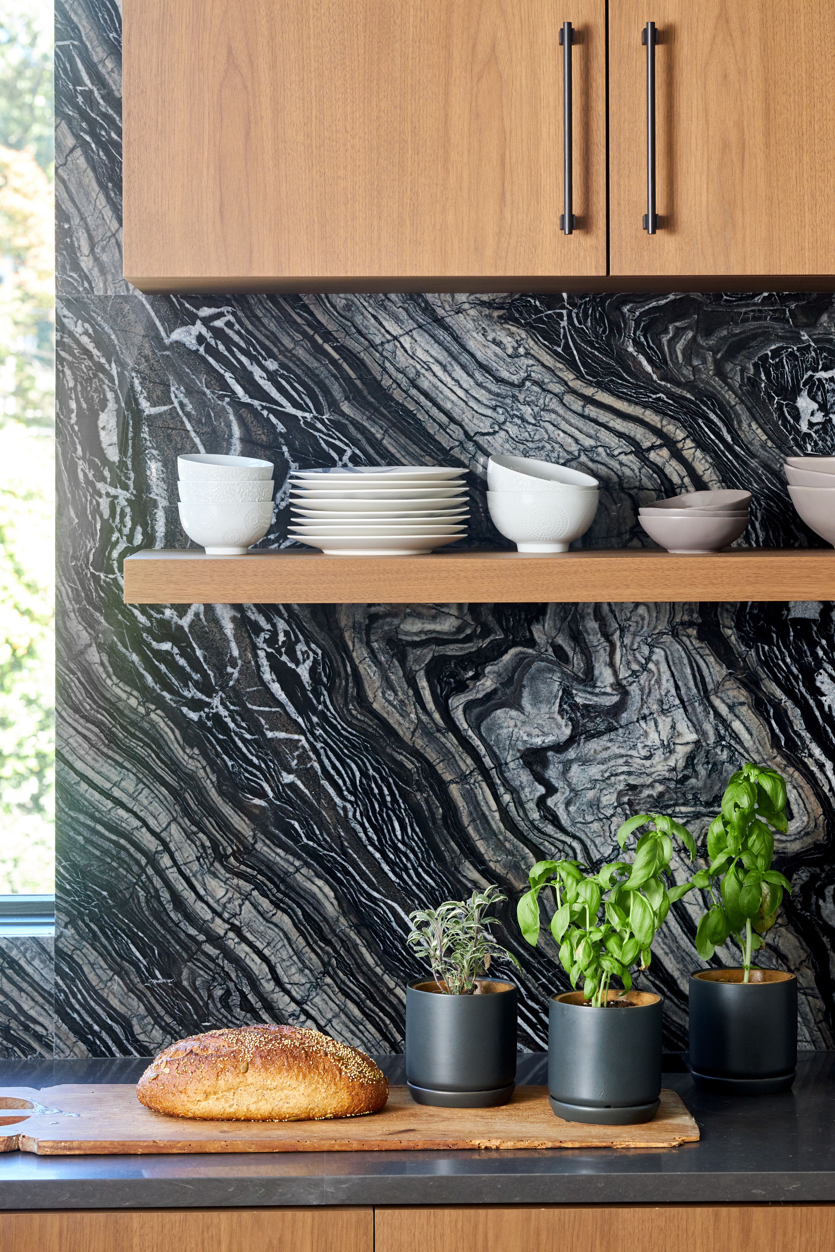 black marble kitchen backsplash