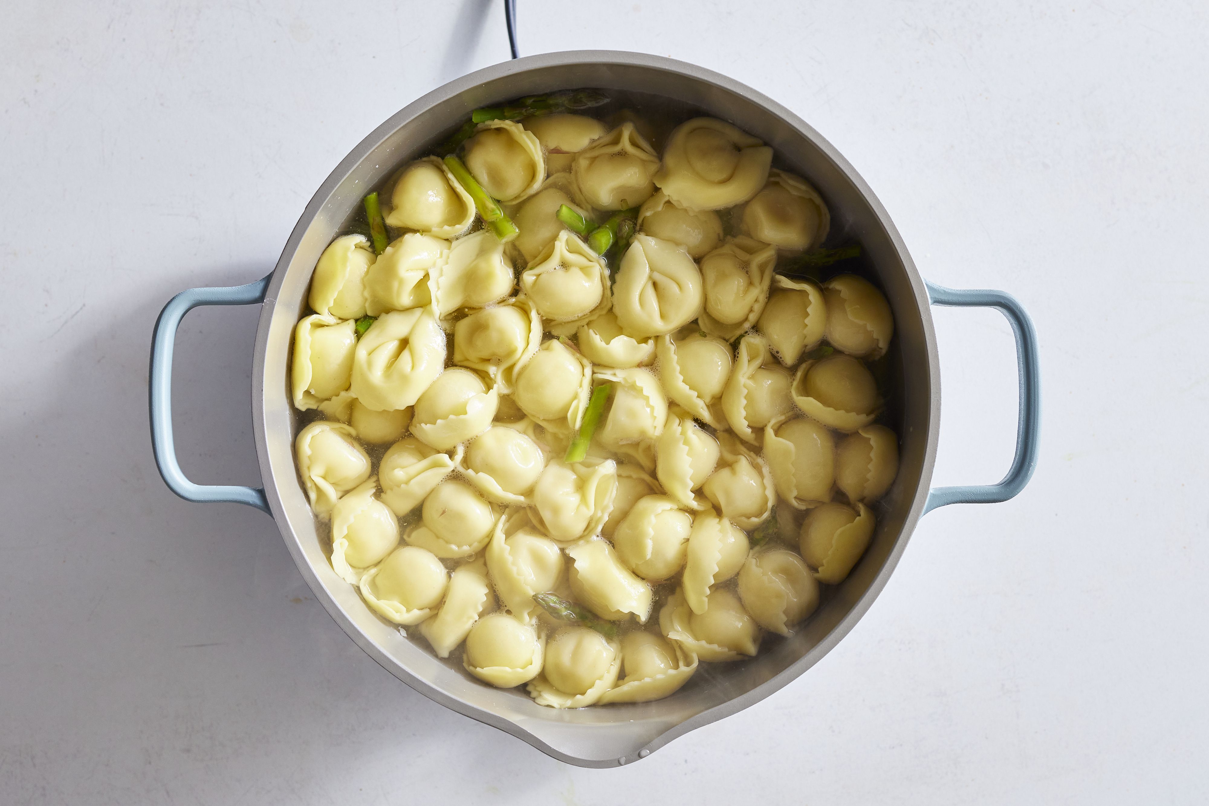 cooking tortellini 